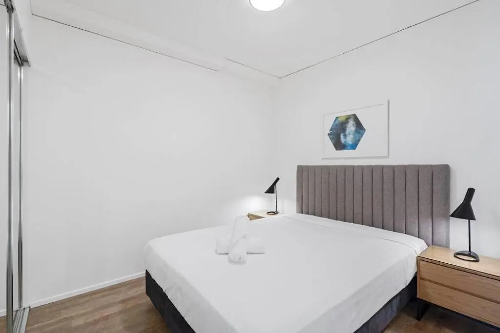 Lovely 2- Bedroom Rental Unit With Free Parking Brisbane